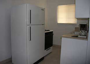 Redwood Inn 3*